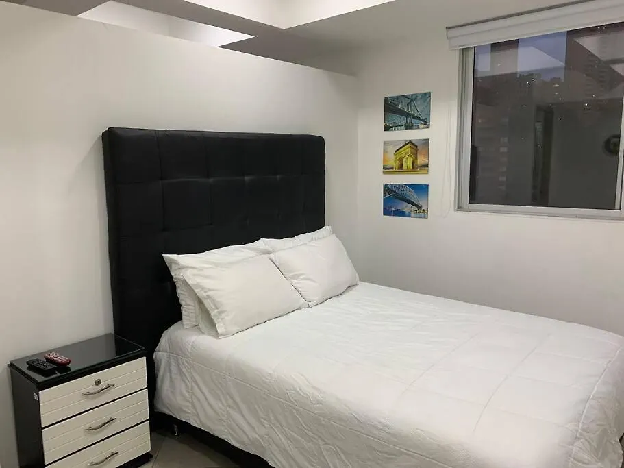 Apartment Nice Apt 2 Bed/ 2Bath On 14Th Floor By Provenza ! Medellin